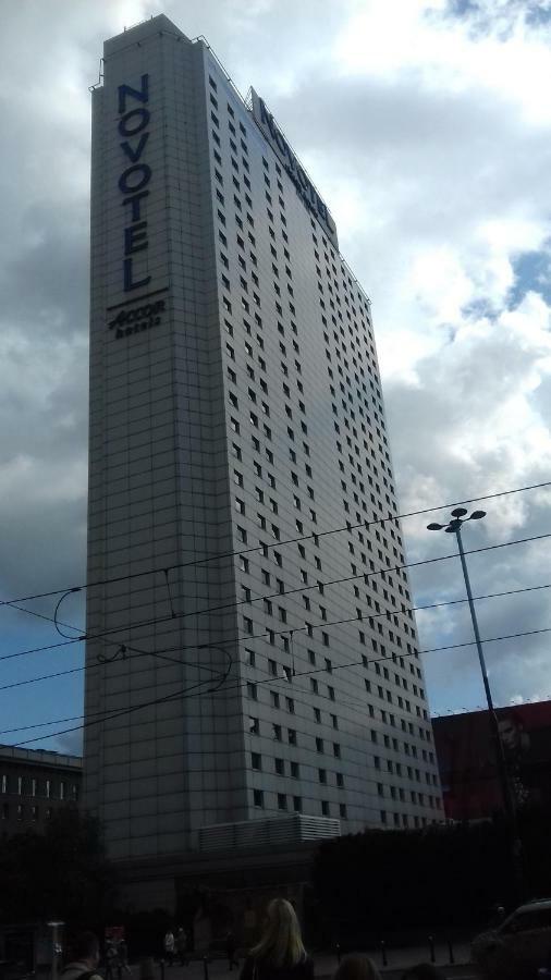 وارسو Metro Centrum Bed المظهر الخارجي الصورة